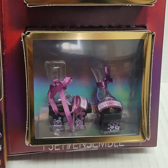 Rainbow High Lila Yamamoto Fashion Doll - Picture 6 of 9